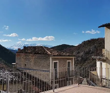 Piazzetta Del Forno Grazioso Bilocale Ad Assergi Extérieur photo